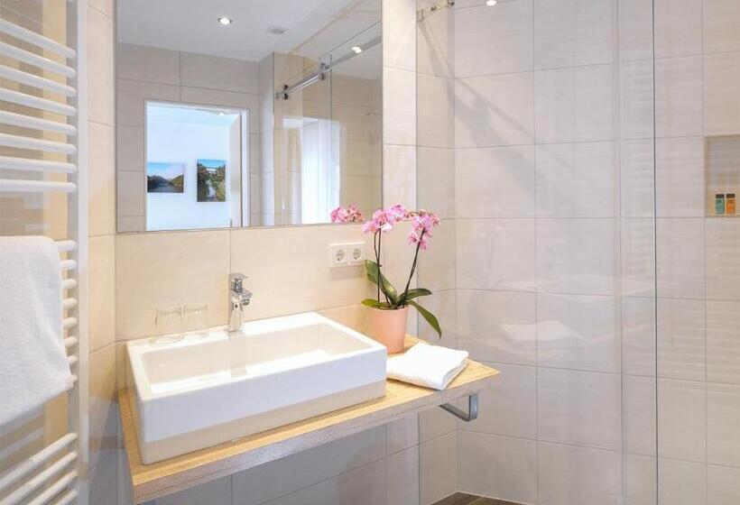 Полулюкс с Балконом, Landgasthaus Hoffmann