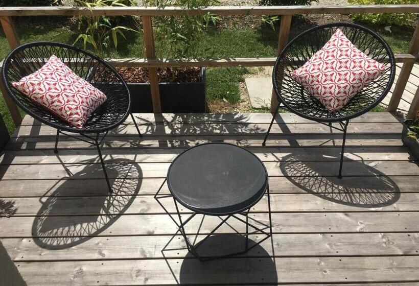 适合残疾人使用的标准间, Ome Sweet Home