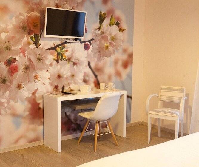 标准间, Ome Sweet Home