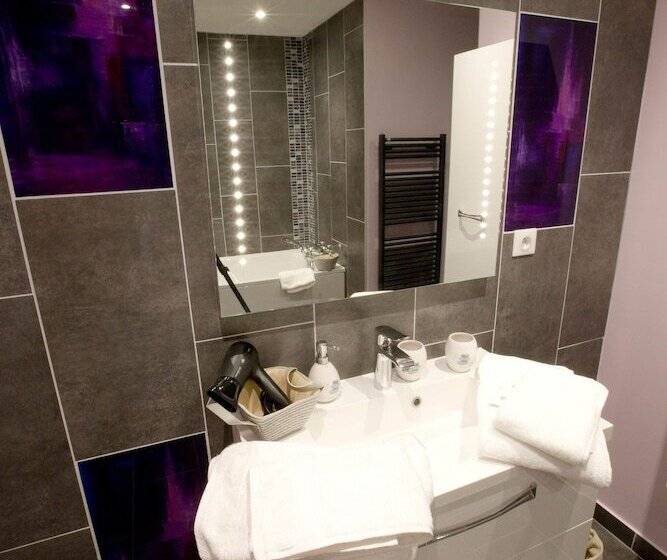 标准间, Ome Sweet Home