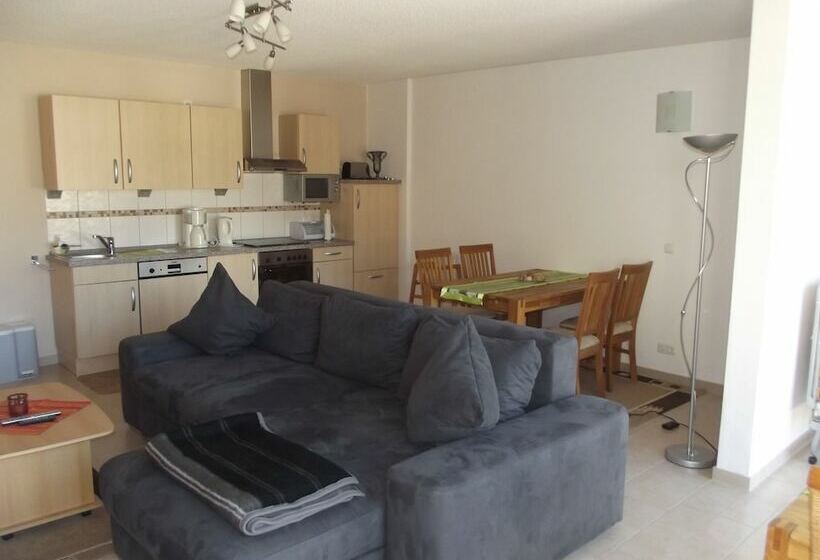 דירת חדר, Weingut & Gastehaus Kaufmannschneider