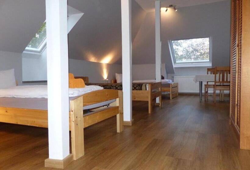 四人标准间, Pension Ziemann