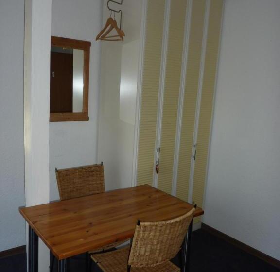 Номер Стандарт, Pension Ziemann