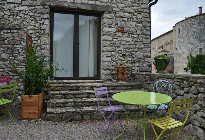 غرفة قياسية رباعية, Domaine De Blancardy