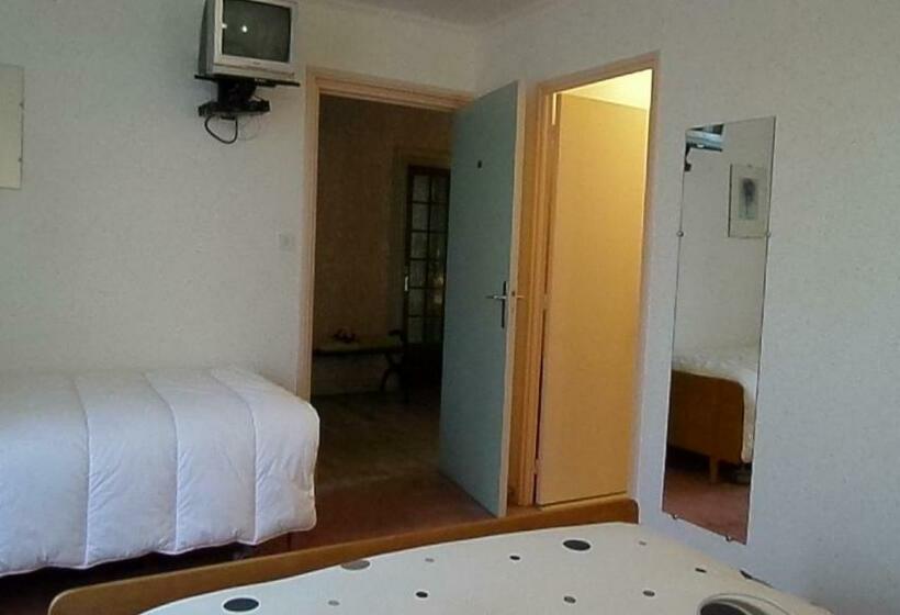 Номер Стандарт, La Vie En Rose