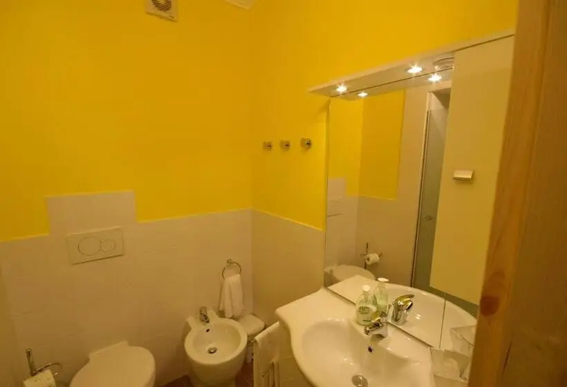 スタンダード４人部屋, Agriturismo Al Rifugio Divino