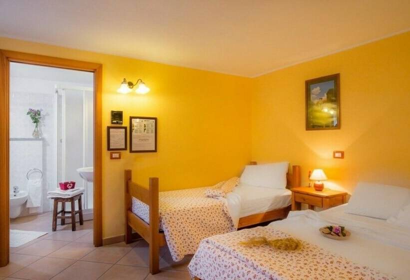 חדר סטנדרט לשלושה, Agriturismo Lou Rosé