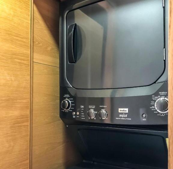 جناح ديلوكس مطل على البحر, Pinnacle Resorts 179  Adults Only