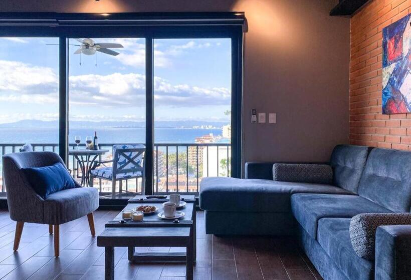 جناح ديلوكس, Pinnacle Resorts 179  Adults Only