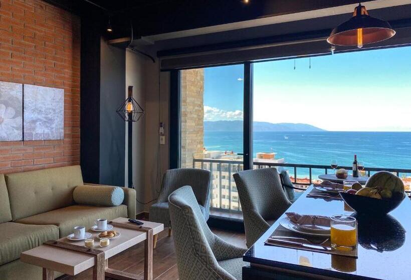 جناح مزوَّد بشرفة, Pinnacle Resorts 179  Adults Only