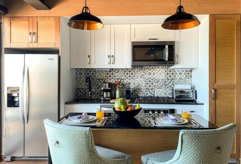 إستوديو ديلوكس, Pinnacle Resorts 179  Adults Only