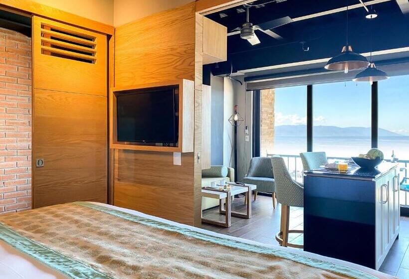 إستوديو ديلوكس, Pinnacle Resorts 179  Adults Only