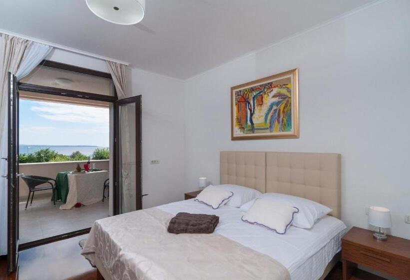带阳台的豪华间, Luxury Rooms Near The Beach3