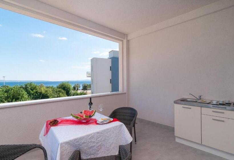 带阳台的豪华间, Luxury Rooms Near The Beach3