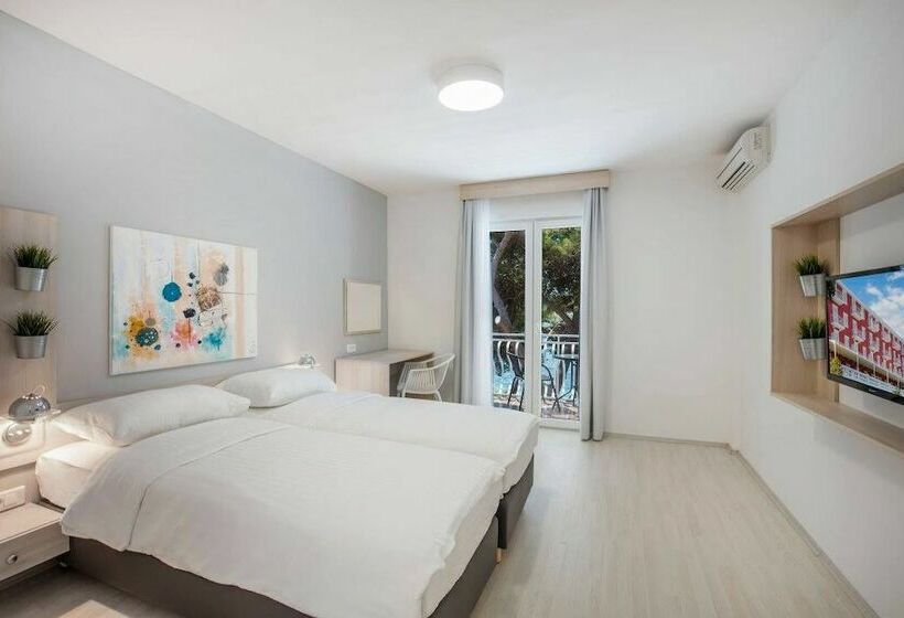 חדר סופריור צדדי נוף לים, Aminess Bellevue