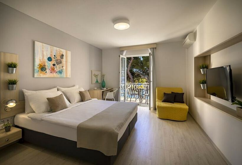 חדר סופריור צדדי נוף לים, Aminess Bellevue