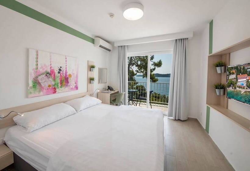 חדר משפחתי צדדי נוף לים, Aminess Bellevue