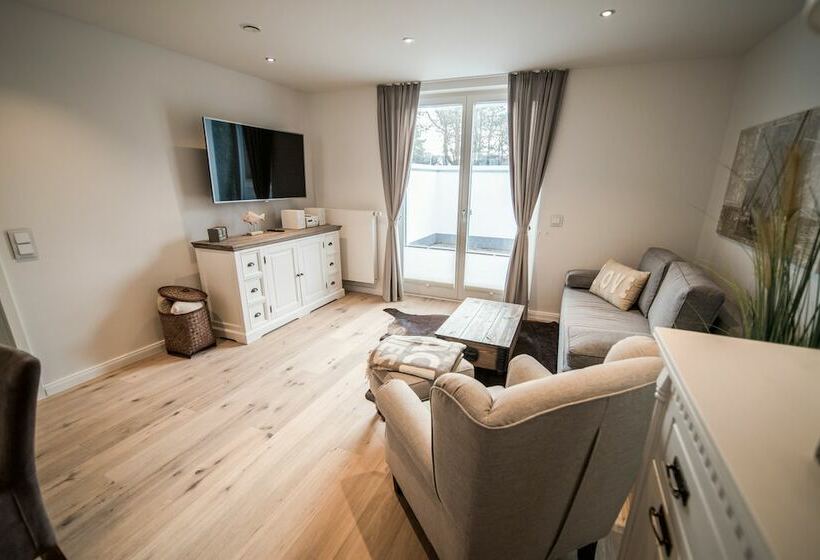 דירת דופלקס 2 חדרי שינה, Traumhaus