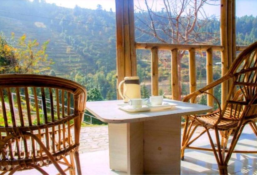 חדר סופריור עם מיטת קינג, Glamwood Resort Dhanaulti, Ranked 1 In Dhanaulti