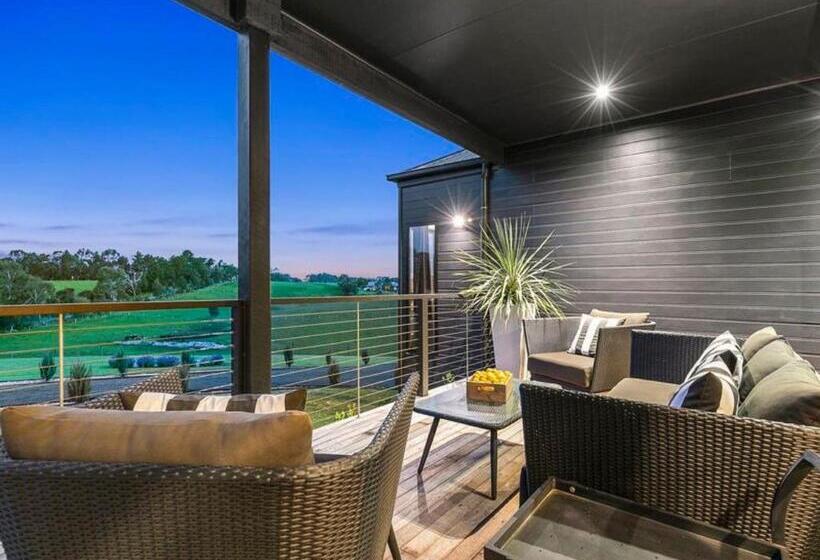 디럭스 스위트 킹 침대, Campania Spa Suite 2