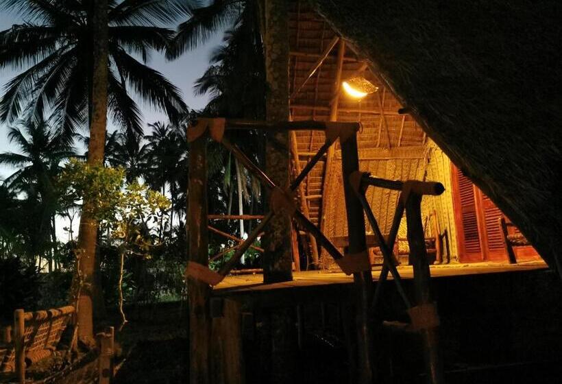 חדר דלוקס צדדי נוף לים, Coco Reef Ecolodge