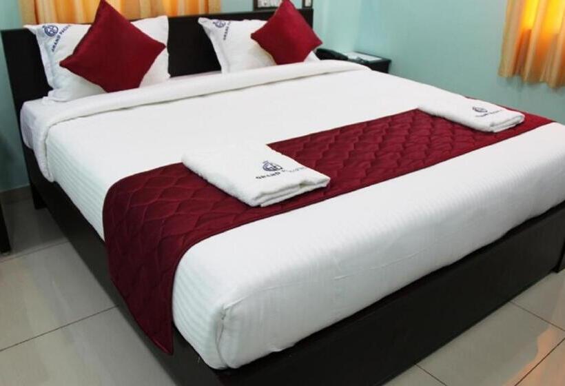 חדר דלוקס, Grand Pacific