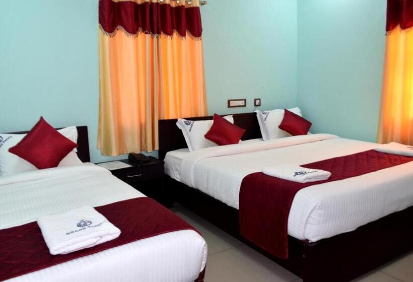 חדר אקזקיוטיב לשלושה, Grand Pacific