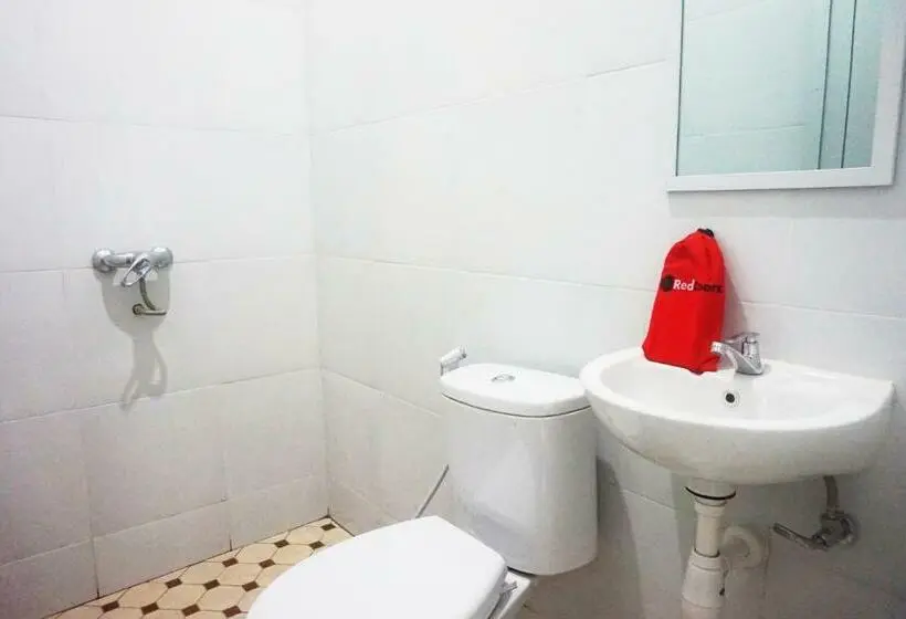 スタンダードルーム, Reddoorz @ Jalan Tanjung Blitar