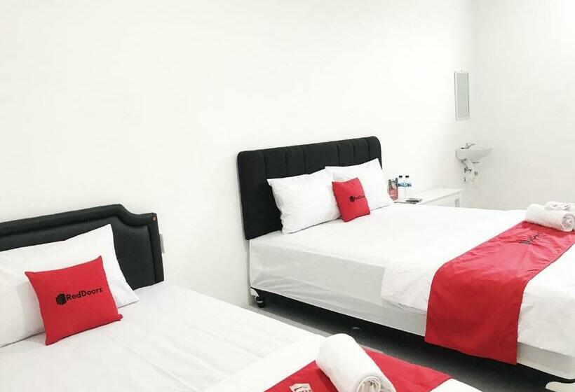 غرفة عائلية, Reddoorz @ Jalan Tanjung Blitar