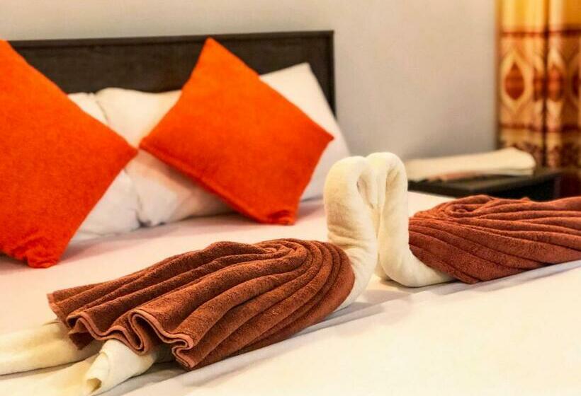 اتاق لوکس با بالکن, Sabba Beach Suite , Fodhdhoo Maldives