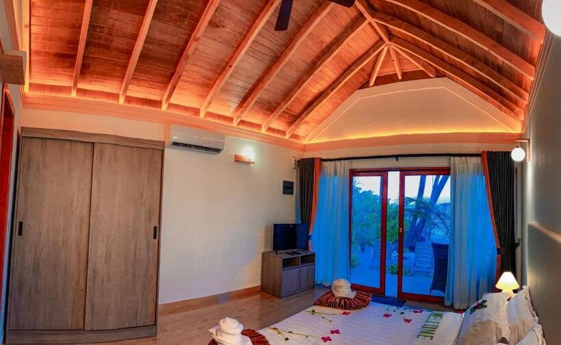 ویلای 1 خوابه با چشمانداز دریا, Sabba Beach Suite , Fodhdhoo Maldives