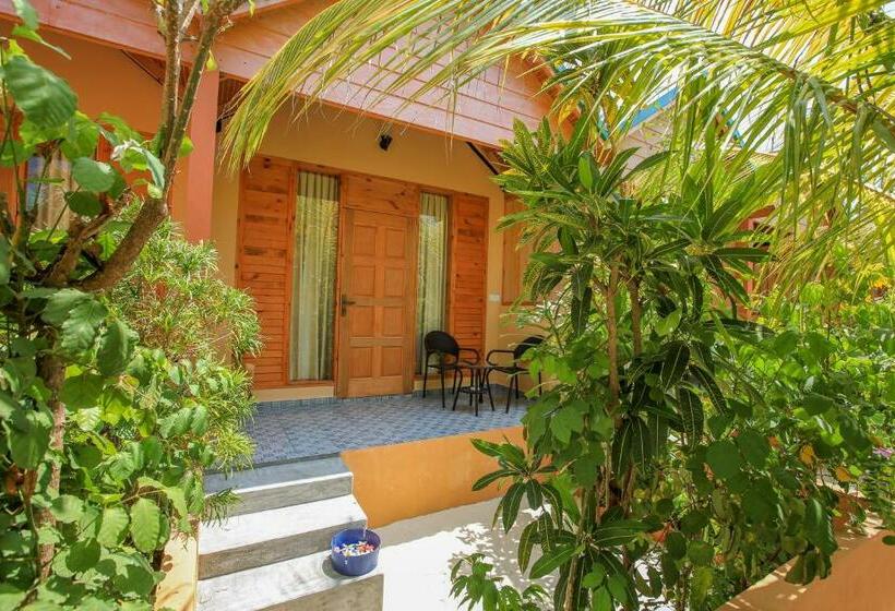 اتاق لوکس با بالکن, Sabba Beach Suite , Fodhdhoo Maldives