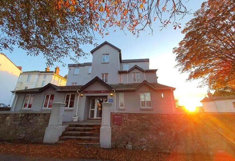 اتاق استاندارد با تخت بزرگ, The Maycliffe