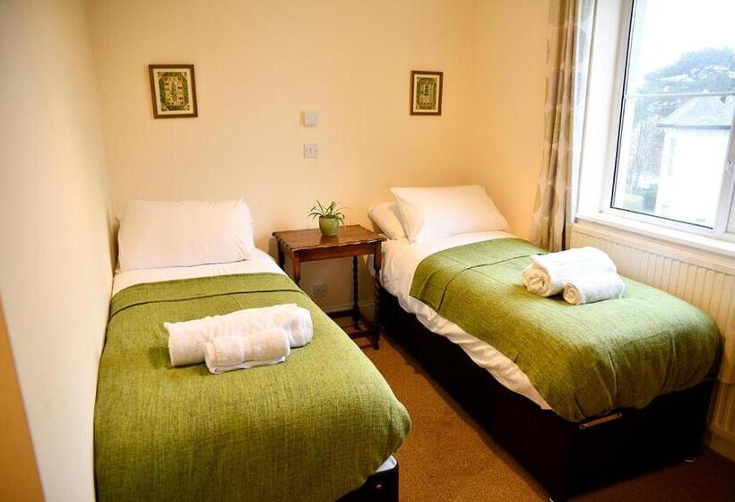 اتاق استاندارد یک نفره, The Maycliffe