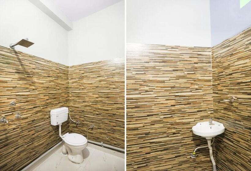 Трехместный Номер Классика, Flagship 75950 Ub Inn