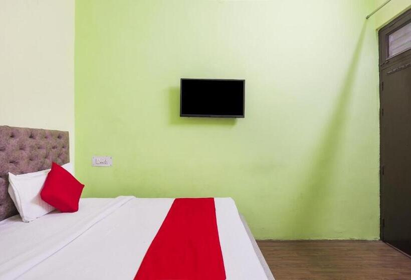 Трехместный Номер Классика, Flagship 75950 Ub Inn