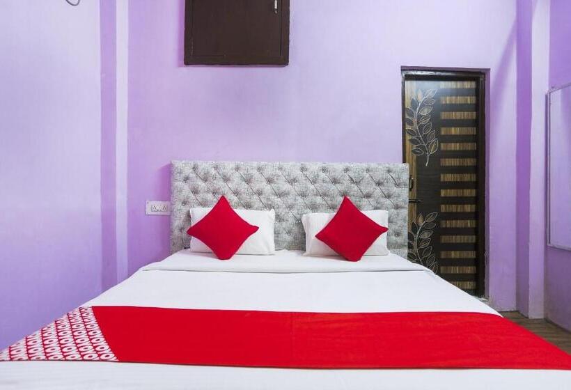 Трехместный Номер Классика, Flagship 75950 Ub Inn