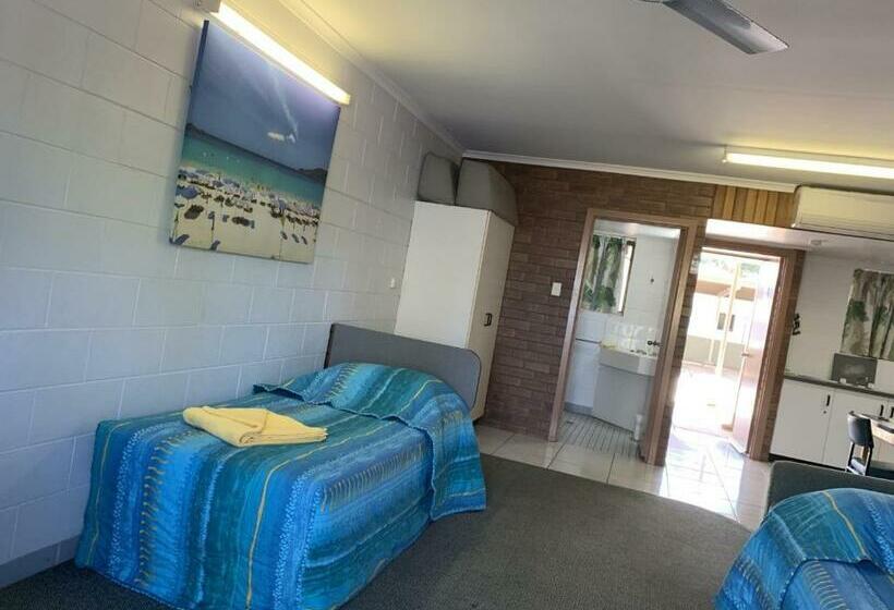 חדר משפחתי נוף לים, Sandpiper Motel