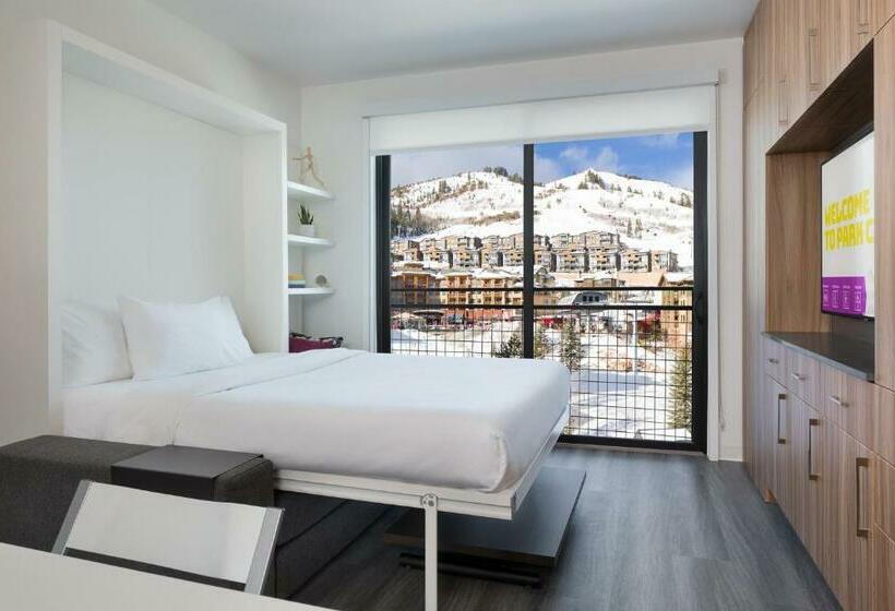 Студия Стандарт, Yotelpad Park City