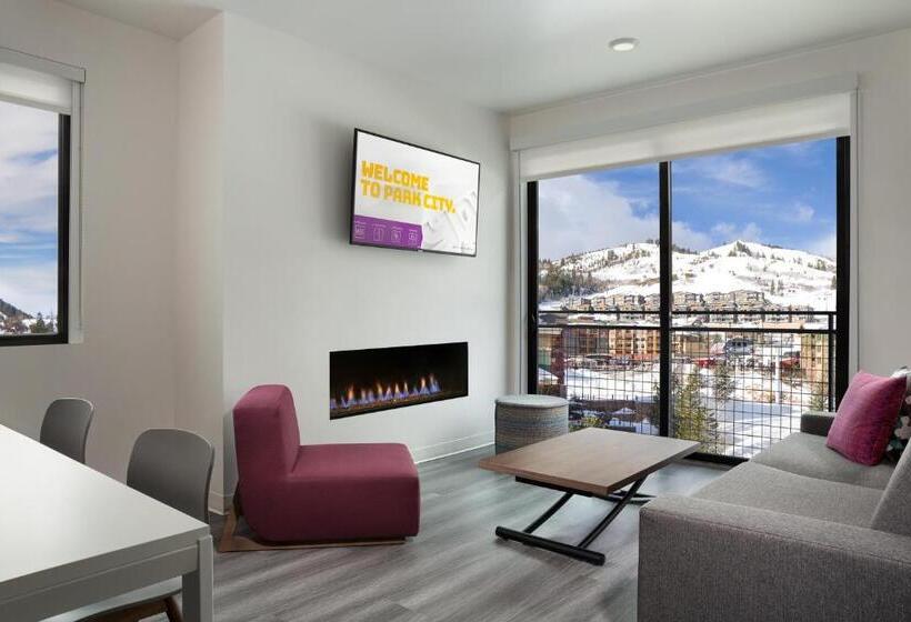 Apartamento 3 Dormitórios, Yotelpad Park City
