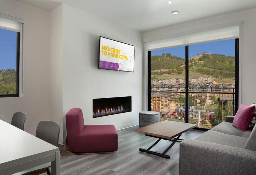 Apartamento 3 Dormitórios, Yotelpad Park City