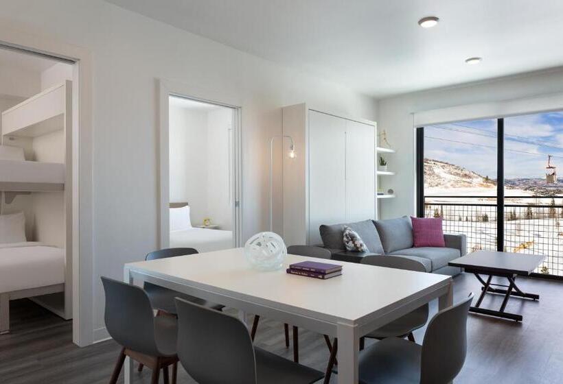 Апартаменты 2 Спальни, Yotelpad Park City