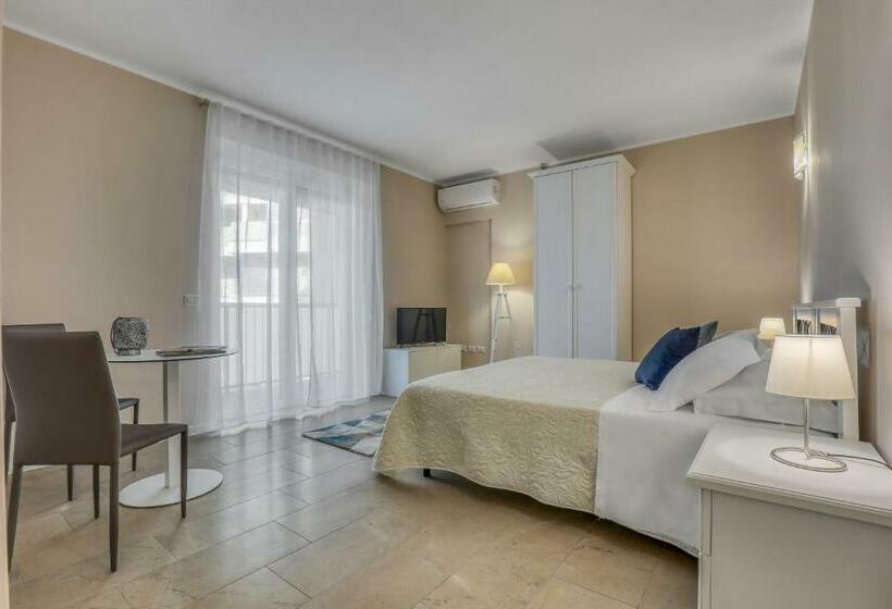 استودیوی استاندارد, Asso Residence Ospedale