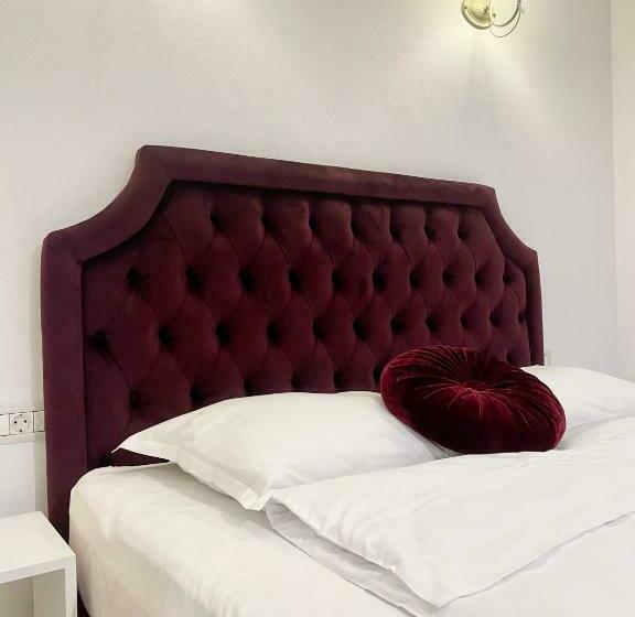 Апартаменты 1 Спальня, Cochet Boutique