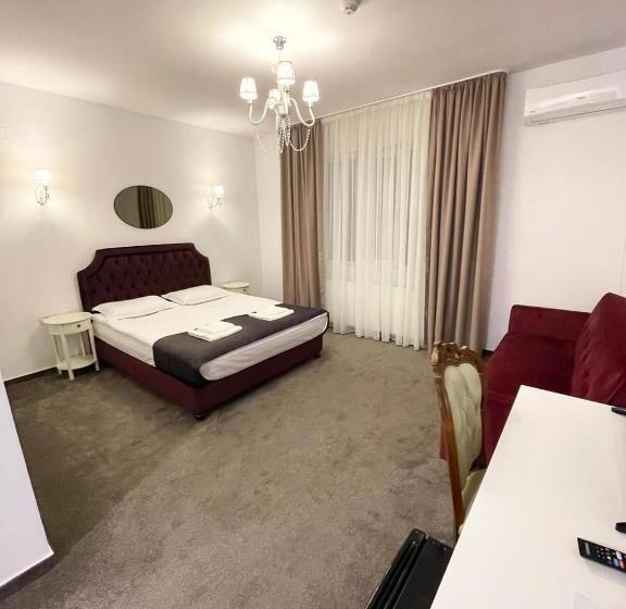 Трехместный Номер Комфорт, Cochet Boutique