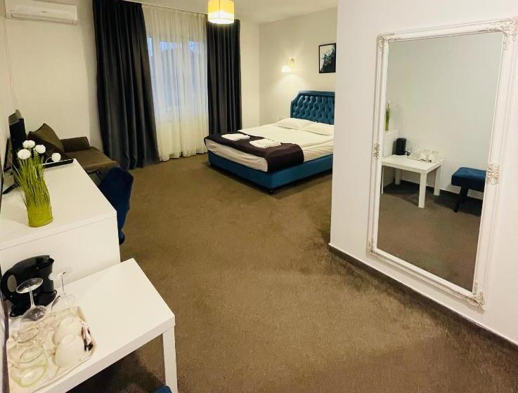 Четырехместный Номер Deluxe, Cochet Boutique