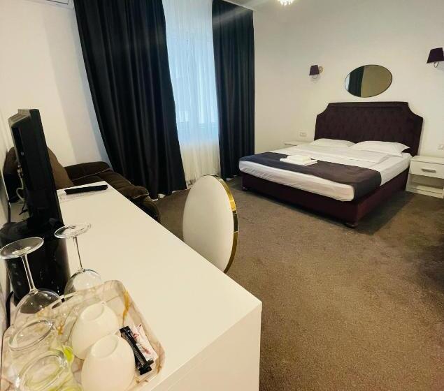 Номер Deluxe, Cochet Boutique