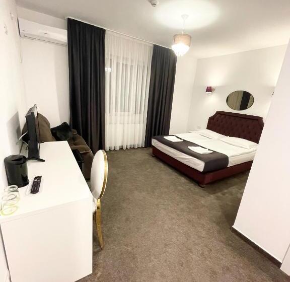 Номер Deluxe, Cochet Boutique