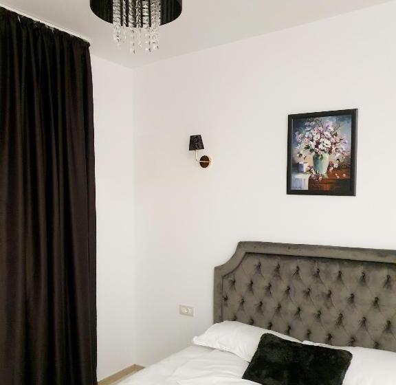 Номер Deluxe, Cochet Boutique