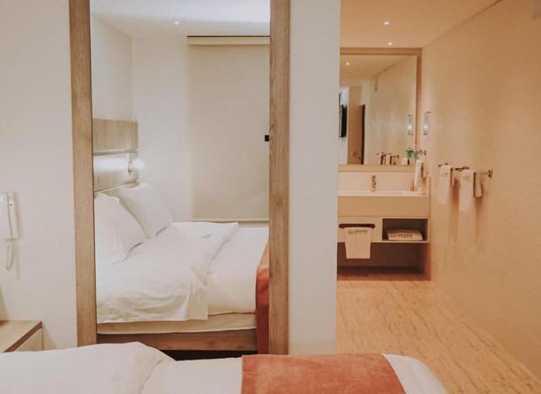 סוויטה דלוקס, Grand Boutique